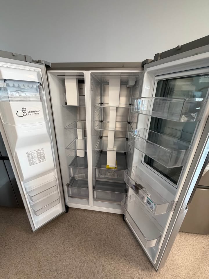 LG Side by Side LRSVS2706S - Grade C/S