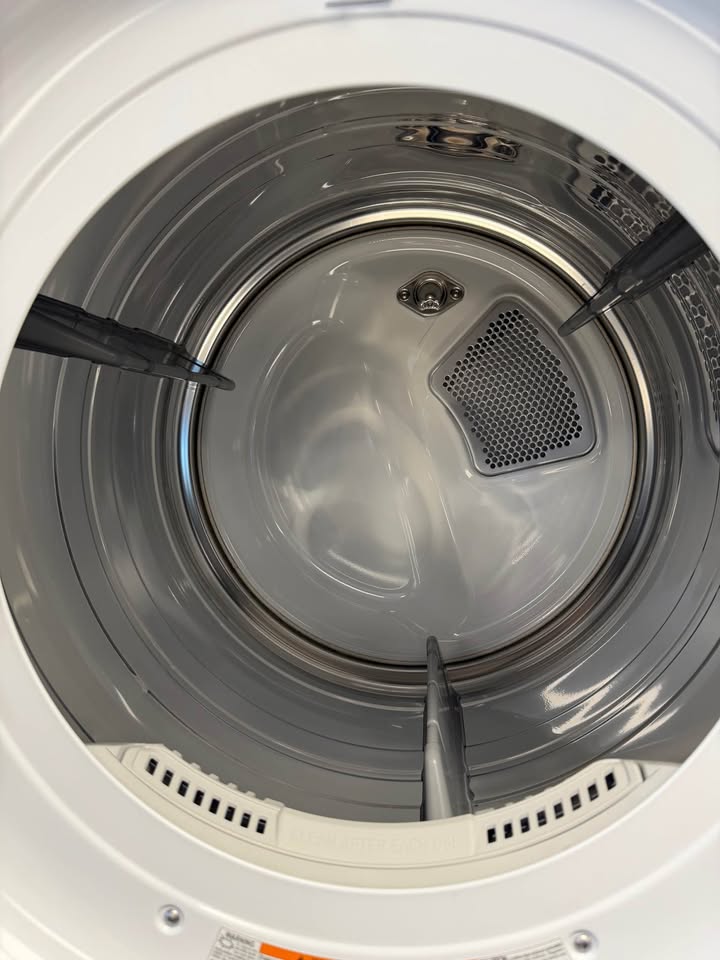 LG - 4.5 Cu. Ft. Smart Front Load Washer & 7.4 Cu. Ft. Electric Dryer WashTower™ with Steam and Built-In Intelligence - White - WKEX200HWA