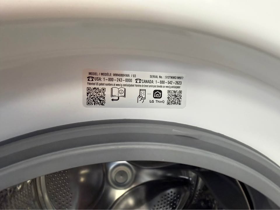 LG - 4.5 Cu. Ft. High-Efficiency Smart Front Load Washer with TurboWash® 360°, Steam and Built-In Intelligence - White - WM4080HWA