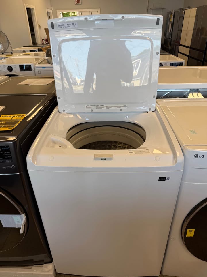 Samsung - 4.1 Cu. Ft. High-Efficiency Top Load Washer with Soft-Close Lid and 8 Wash Cycles - White - WA41A3000AW