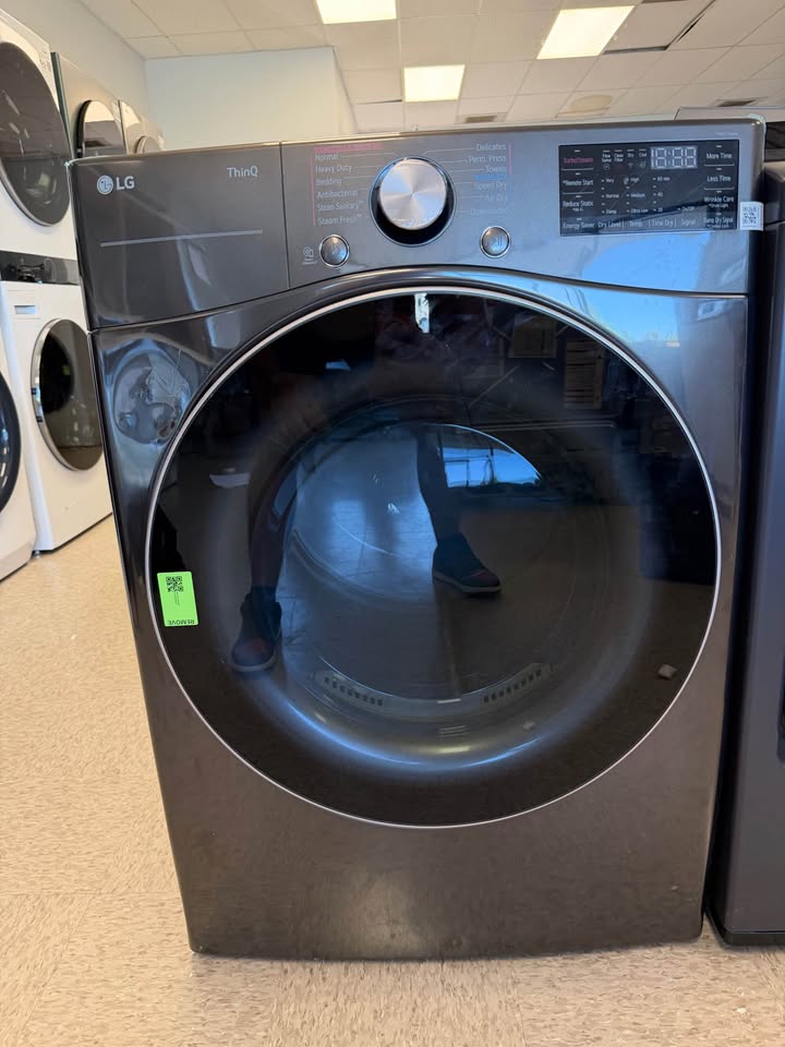 LG - 7.4 Cu. Ft. Smart Electric Dryer with TurboSteam® and Built-In Intelligence - Black Steel - DLEX4000B
