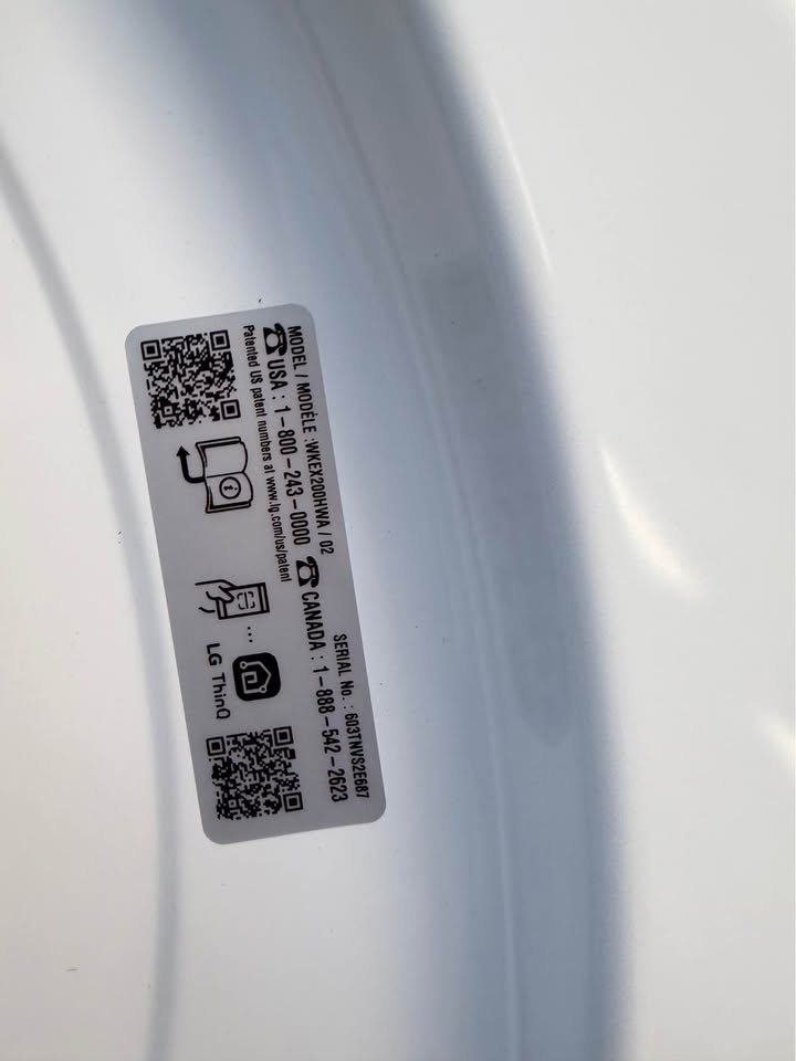 LG - 4.5 Cu. Ft. Smart Front Load Washer & 7.4 Cu. Ft. Electric Dryer WashTower™ with Steam and Built-In Intelligence - White - WKEX200HWA