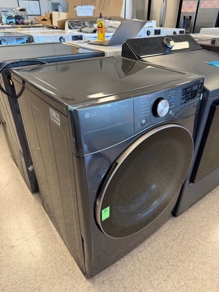 LG - 7.4 Cu. Ft. Smart Electric Dryer with TurboSteam® and Built-In Intelligence - Black Steel - DLEX4000B
