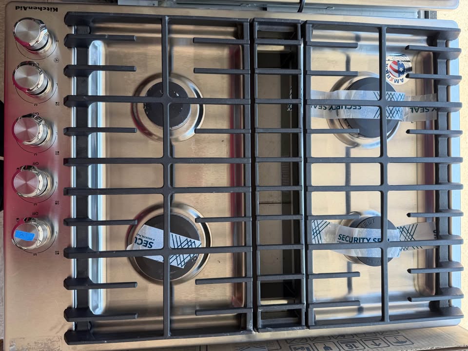 KitchenAid - 30 in. Built-In Gas Downdraft Cooktop with 4 Burners - Stainless Steel - KCGD500GSS