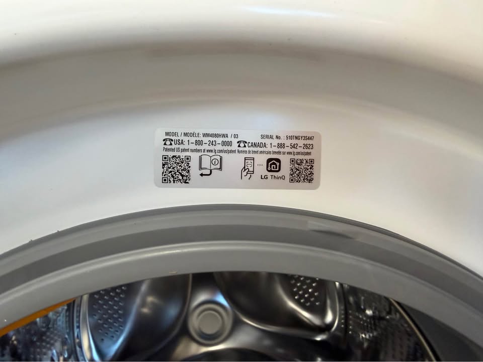 LG - 4.5 Cu. Ft. High-Efficiency Smart Front Load Washer with TurboWash® 360°, Steam and Built-In Intelligence - White - WM4080HWA