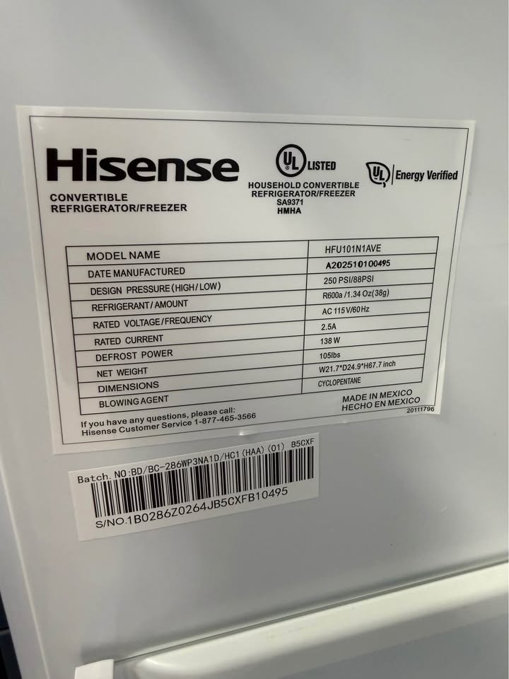 Hisense - 10.2 Cu. Ft. Garage Ready Frost-Free Convertible Upright Freezer - Silver - HFU101N1AVE