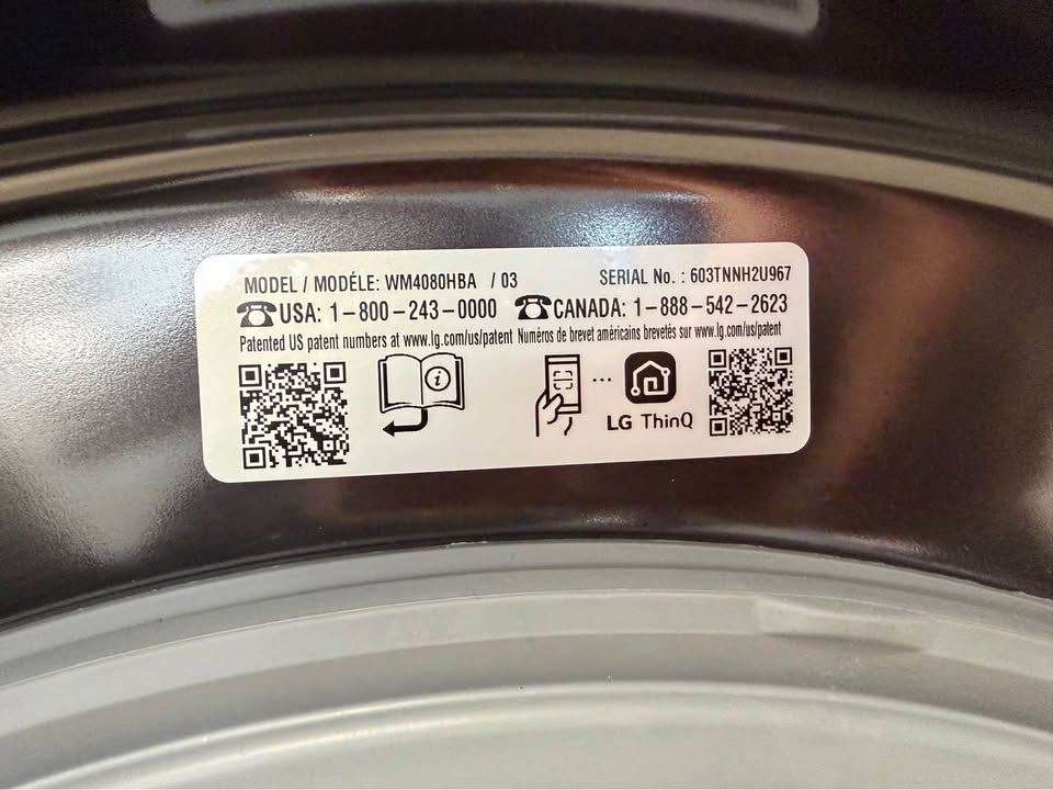 LG - 4.5 Cu. Ft. High-Efficiency Smart Front Load Washer with TurboWash® 360°, Steam and Built-In Intelligence - Black Steel - WM4080HBA