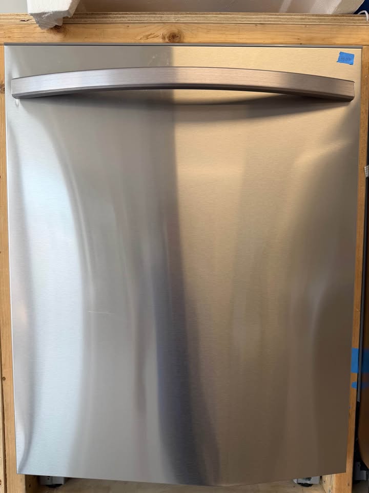 Samsung - 24 in. Top Control Smart Built-In Dishwasher with 3rd Rack, StormWash™ & AutoRelease™ Dry - Stainless Steel - DW80CG5451SR
