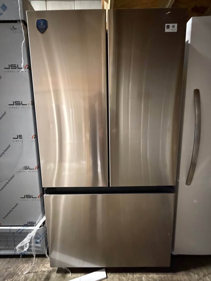 Midea - 36 in. 27 Cu. Ft. Counter-Depth PLUS French Door Refrigerator with Dual Ice Makers & AutoFill Water Pitcher - Stainless Steel - MRF27I6BST