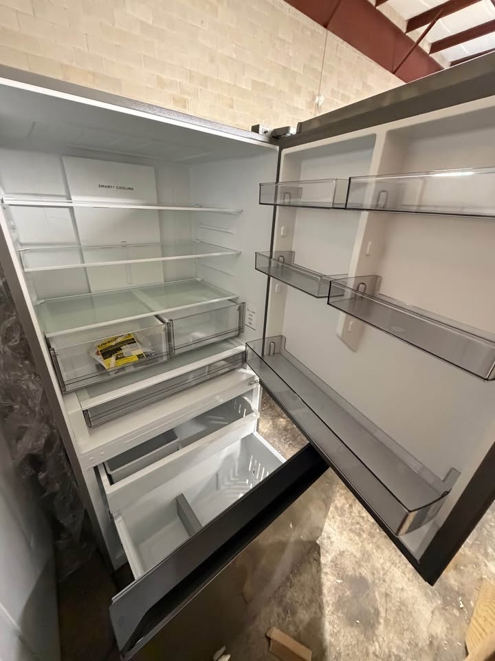 Midea - 22.8 Cu. Ft. Counter-Depth Bottom-Freezer Refrigerator with Built-In Ice Maker, Reversible Door & Spill-Proof Glass Shelves - Stainless Steel - MRB23D5AST