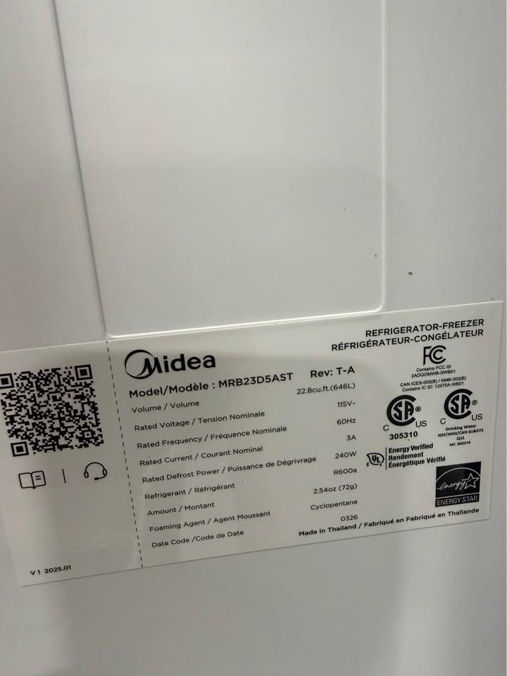 Midea - 23 Cu. Ft. Counter-Depth Bottom-Freezer Refrigerator with Built-In Ice Maker, Reversible Door & Pantry Drawer - Stainless Steel - MRB23D5AST