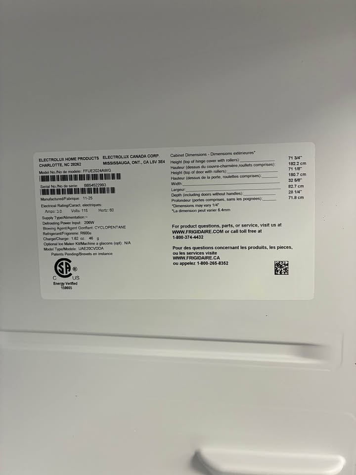 Frigidaire - 33 in. 20 Cu. Ft. Garage-Ready Frost-Free Upright Freezer with EvenTemp Cooling & Power Outage Assurance - White - FFUE2024AWG