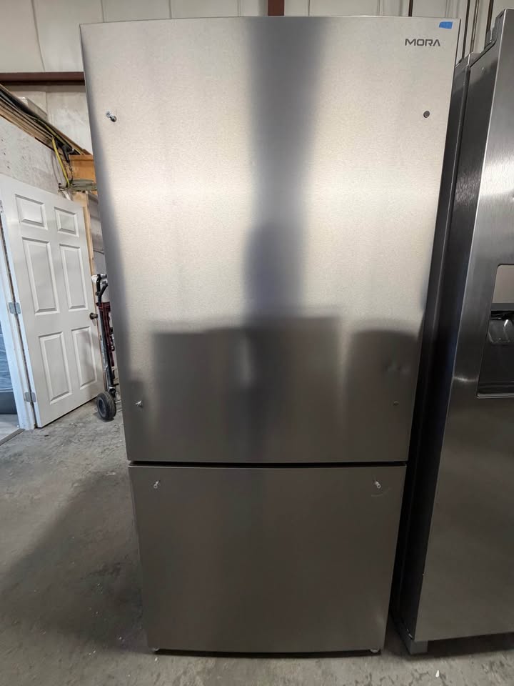 Mora - 17.2 Cu. Ft. Counter-Depth Bottom-Freezer Refrigerator with LED Interior Lighting, Reversible Door & Energy Star - Stainless Steel - MRB172N6ASE