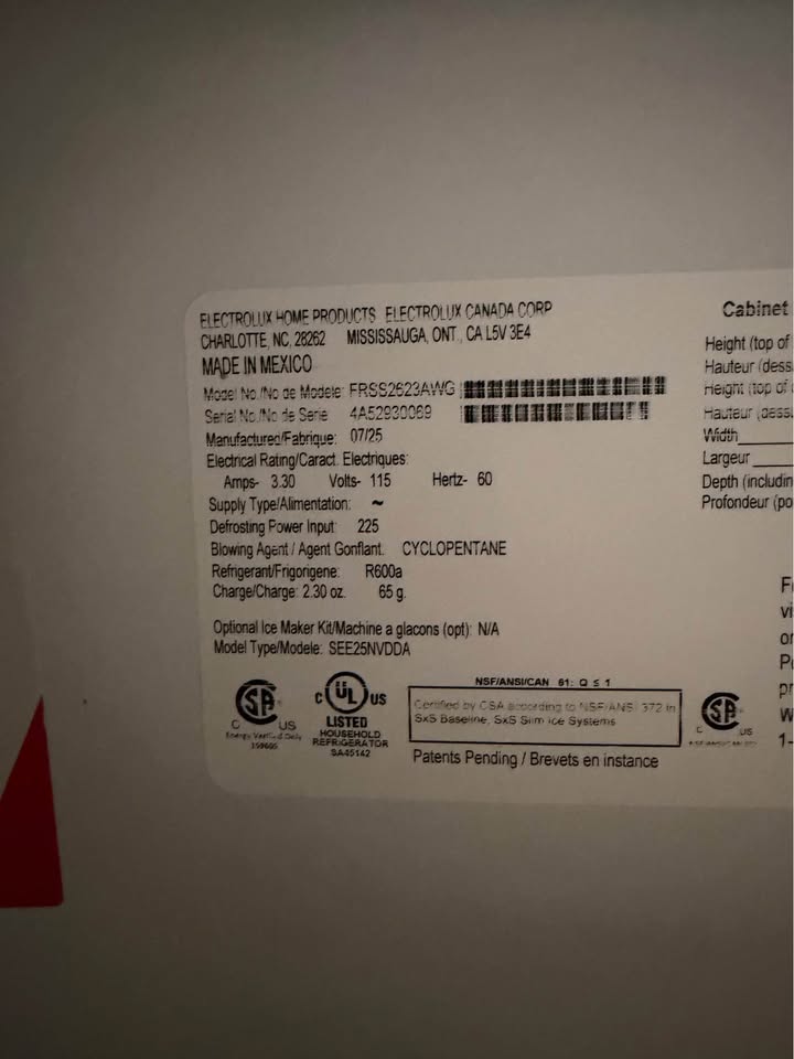 Frigidaire - 25.6 Cu. Ft. Standard-Depth Side-by-Side Refrigerator with EvenTemp Cooling, External Water & Ice Dispenser, PurePour Water Filter & Fresh Storage Crispers - White - FRSS2623AWG