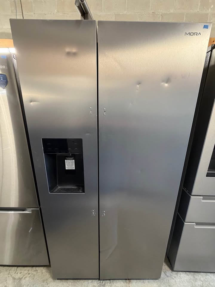 Mora - 29.1 Cu. Ft. Standard-Depth Side-by-Side Refrigerator with External Ice & Water Dispenser - Fingerprint-Resistant Stainless Steel - MRS290T5FSD