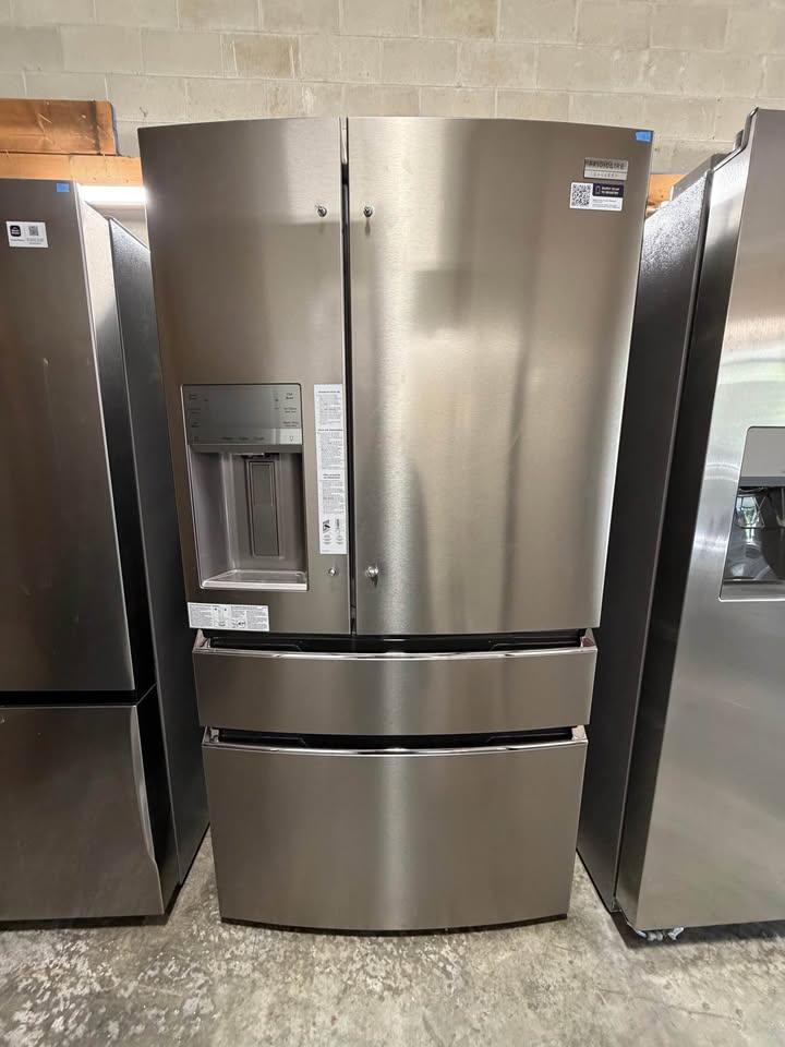 Frigidaire Gallery - 36 in. 21.5 Cu. Ft. 4-Door French Door Counter-Depth Refrigerator with Custom-Flex Temp Drawer, TwinTech Cooling & External Ice/Water - Smudge-Proof Stainless Steel - GRMC2273CF06