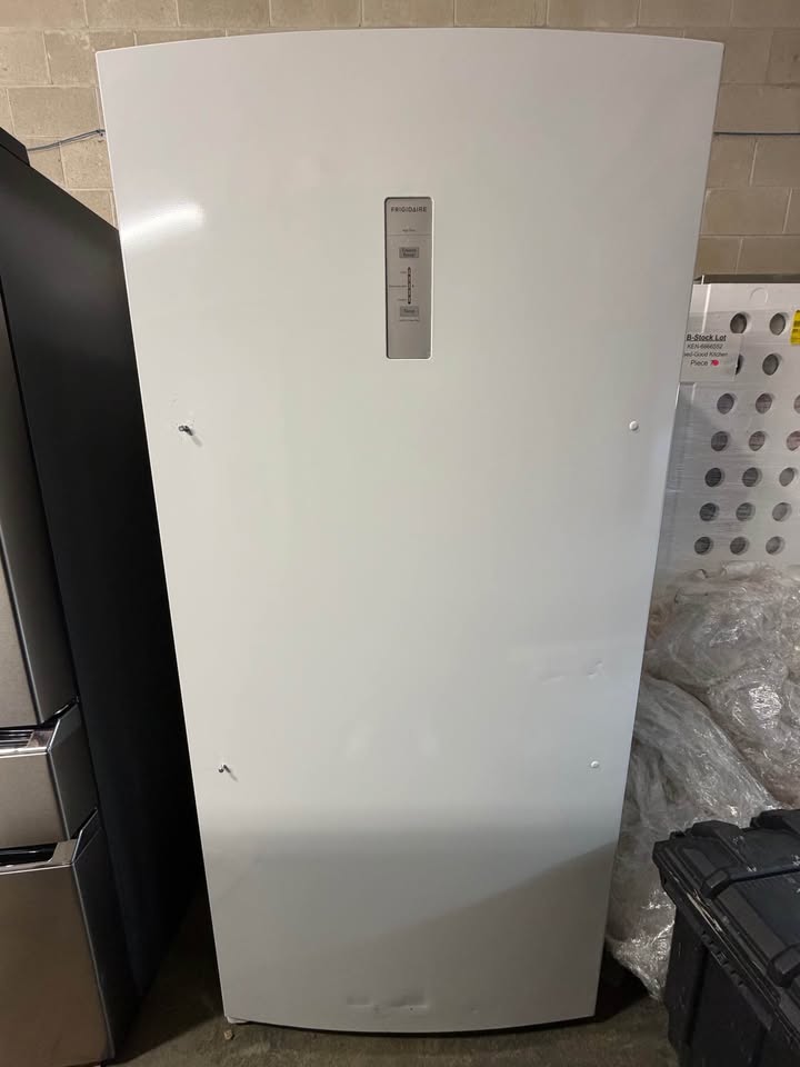 Frigidaire - 20 Cu. Ft. Garage-Ready Frost-Free Upright Freezer with EvenTemp Cooling & Power Outage Assurance - White - FFUE2024AWG