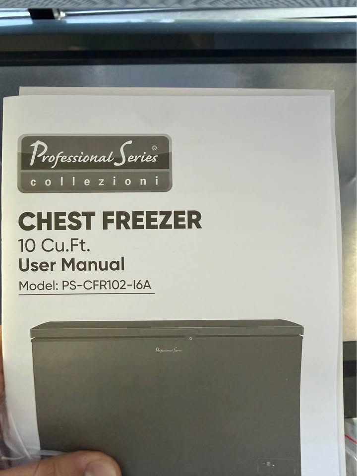 Professional Series - 10 Cu. Ft. Garage-Ready Chest Freezer - PS-CFR102-16A