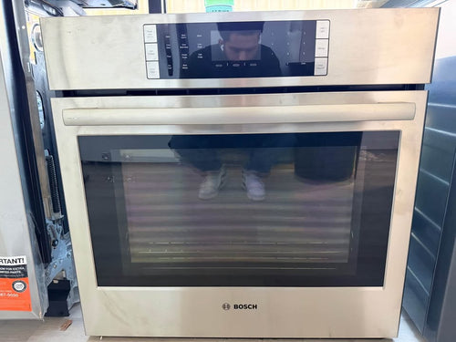 Bosch Benchmark - 30" 4.6 Cu. Ft. Built-In Single Electric Wall Oven with European Convection, Fast Preheat, Self-Clean & Temperature Probe - Stainless Steel - HBLP451UC/02