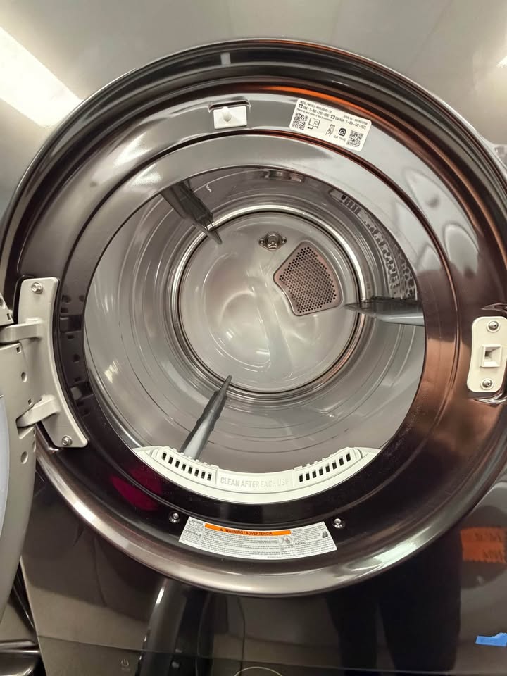 LG WashTower 4.5 Cu. Ft. Washer & 7.4 Cu. Ft. Electric Dryer – Black Steel – WKEX200HBA