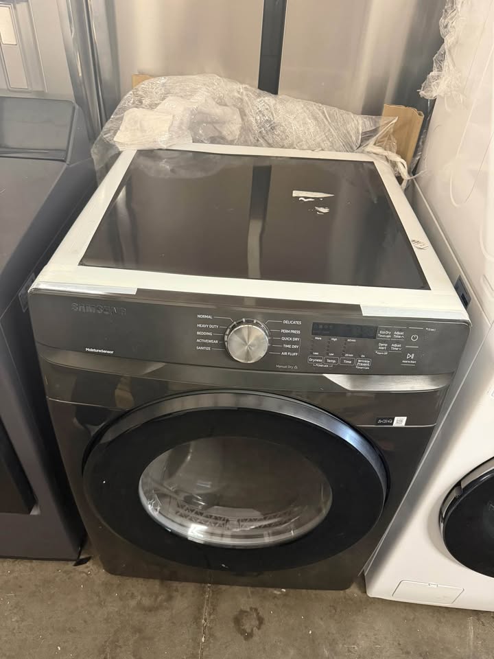 Samsung - 7.5 Cu. Ft. Front Load Gas Dryer with Sensor Dry, 10 Preset Cycles, 3-Way Venting & Smart Care - Brushed Black - DVG45T6000V