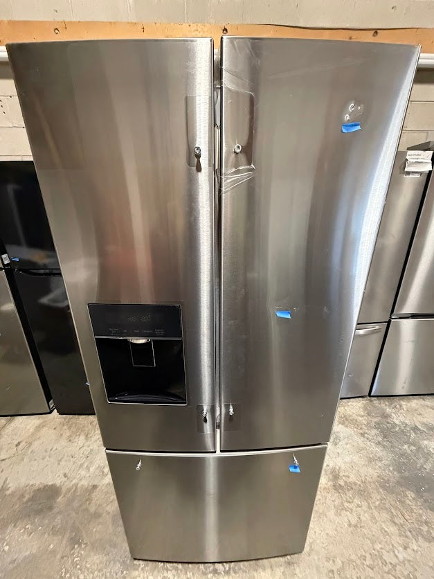 LG Counter-Depth MAX French 3 Door Fridge LCFS22EXS - Grade C/WH