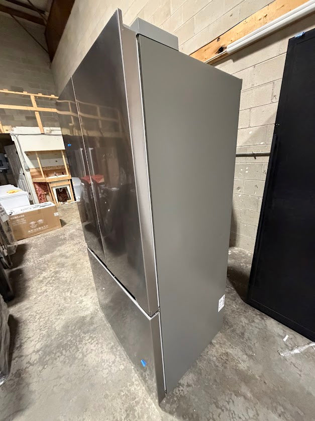 LG Counter-Depth Zero Clearance French 3 Door Fridge LF25Z6211S - Grade B/WH