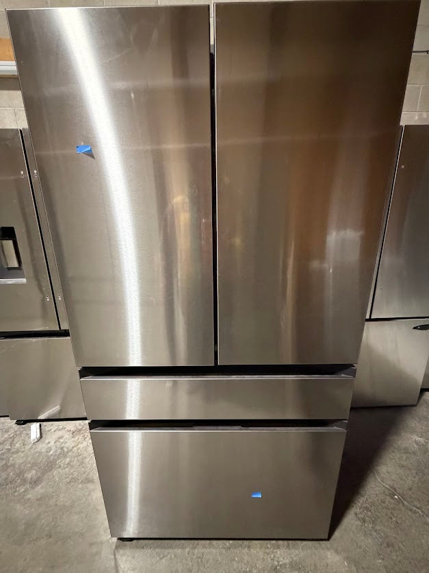 Samsung Bespoke Standard-Depth French 4 Door RF29BB8600QL - Grade B/WH