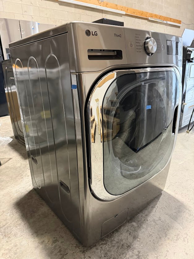 LG Front Load Washer WM8980HVA - Grade B/WH
