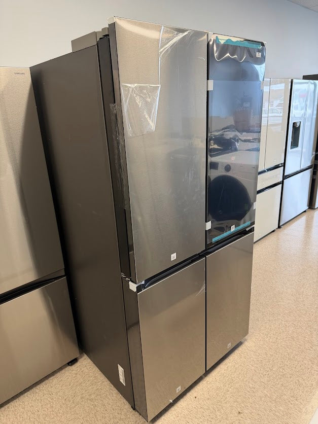 Samsung Bespoke AI Standard-Depth French 4 Door RF29DB9900QD - Grade A/S