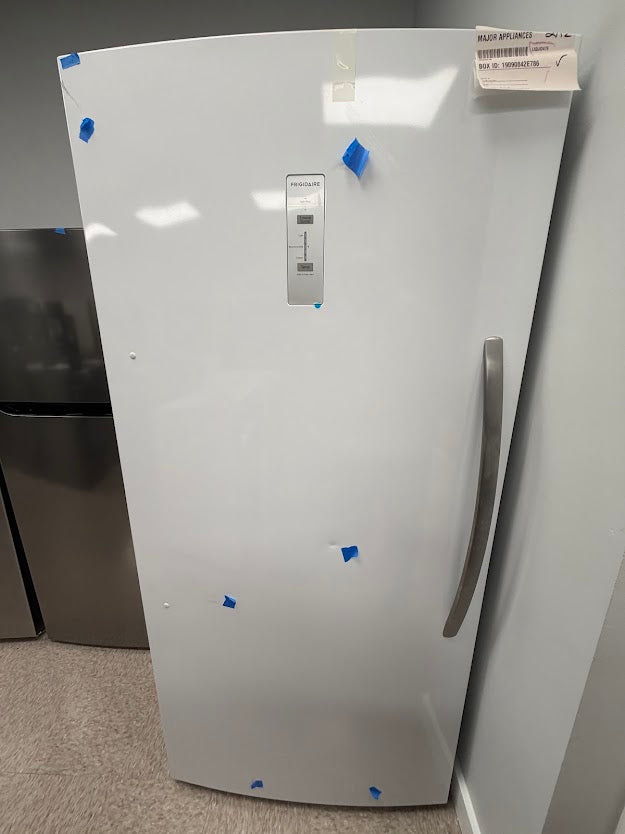 Frigidaire 20-cu ft Garage Ready Frost-free Upright Freezer FFUE2024AW - Grade C/S